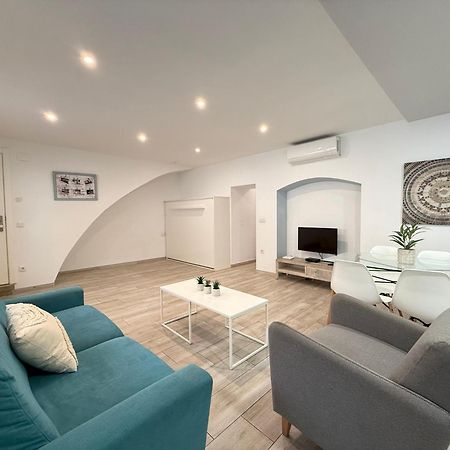 Agi Cosconilles Centro Apartment Roses Ngoại thất bức ảnh