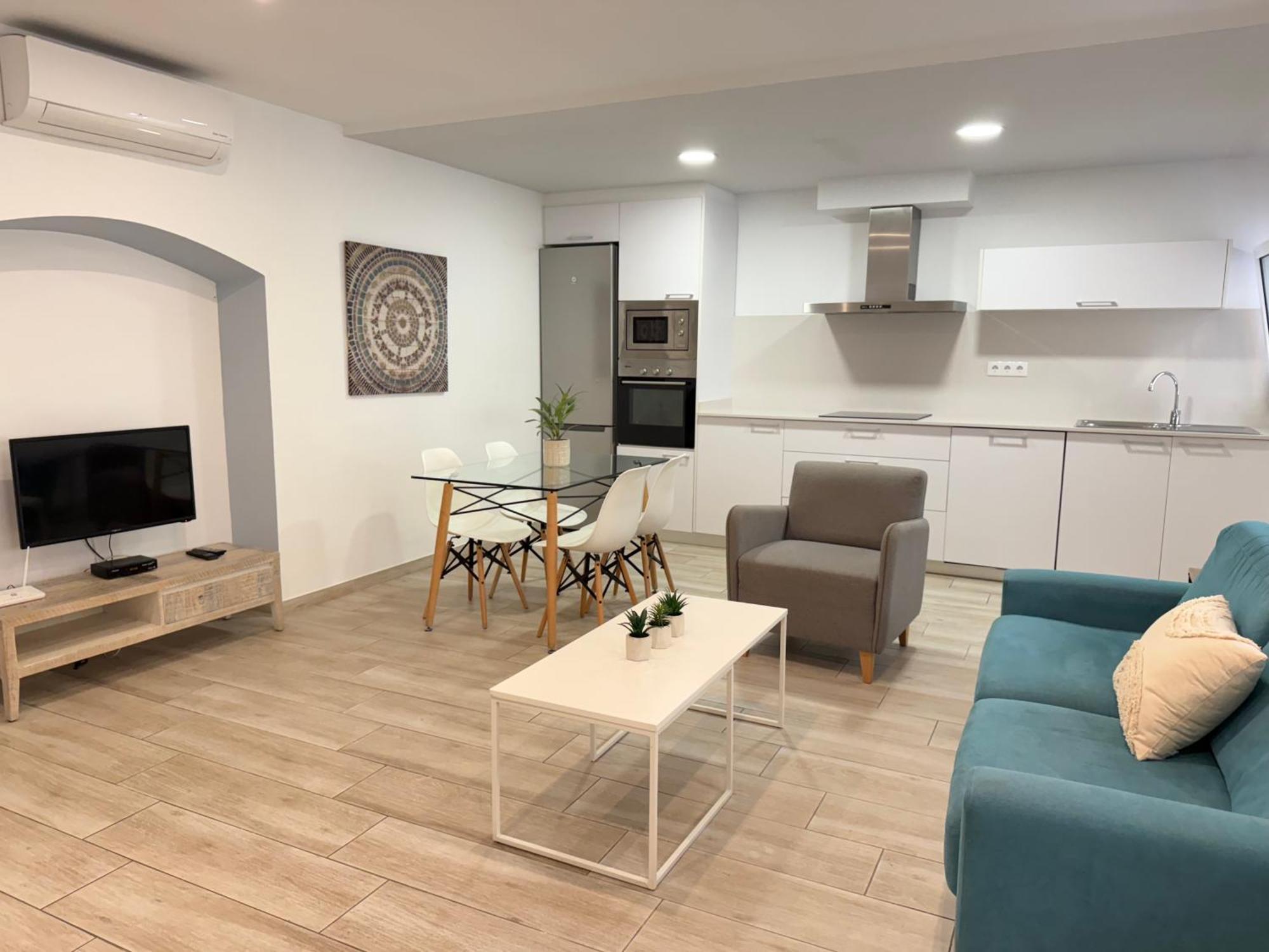 Agi Cosconilles Centro Apartment Roses Ngoại thất bức ảnh