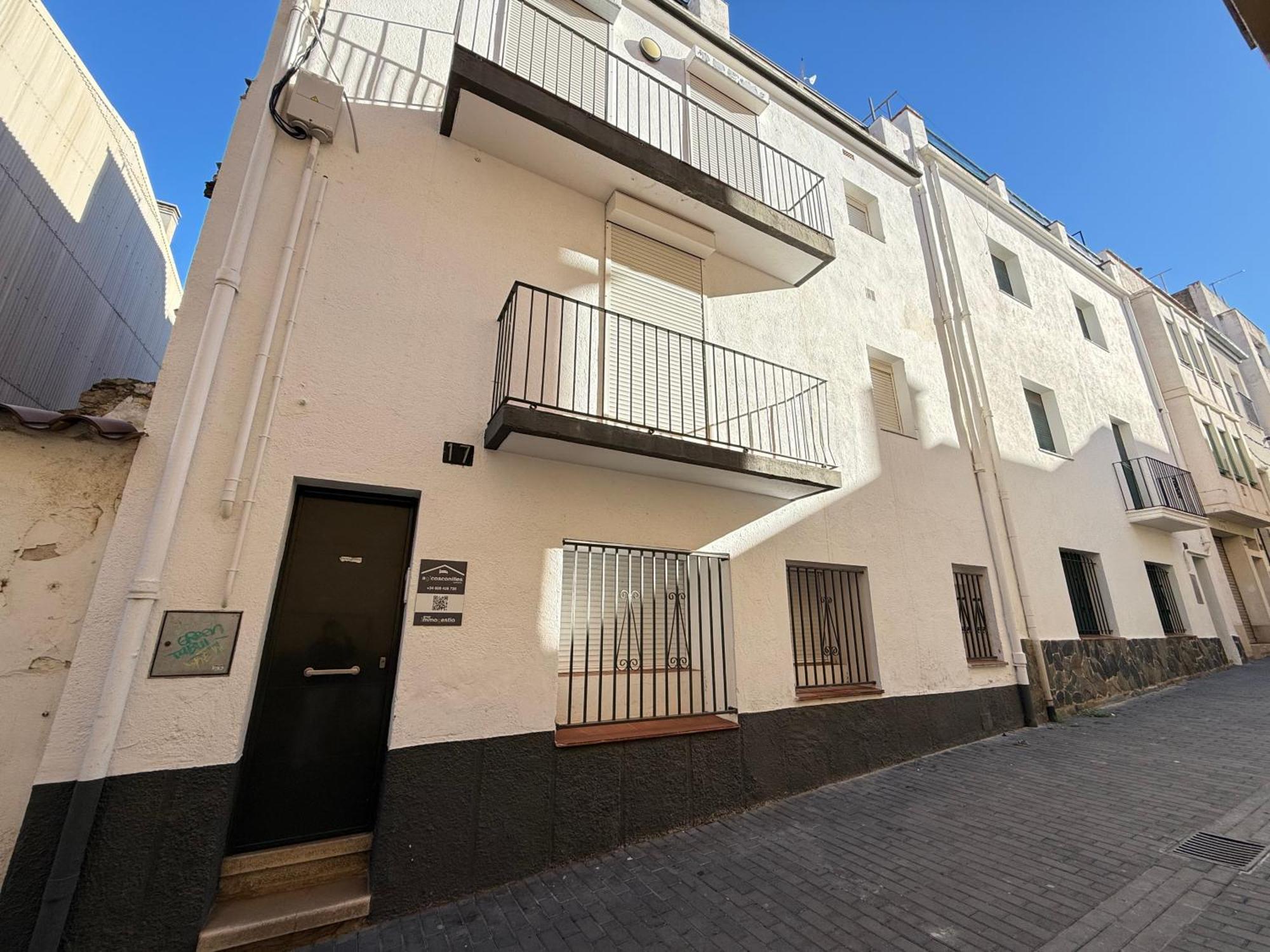 Agi Cosconilles Centro Apartment Roses Ngoại thất bức ảnh