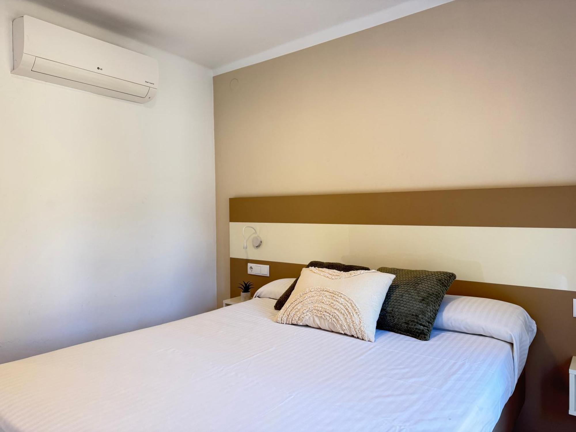 Agi Cosconilles Centro Apartment Roses Ngoại thất bức ảnh