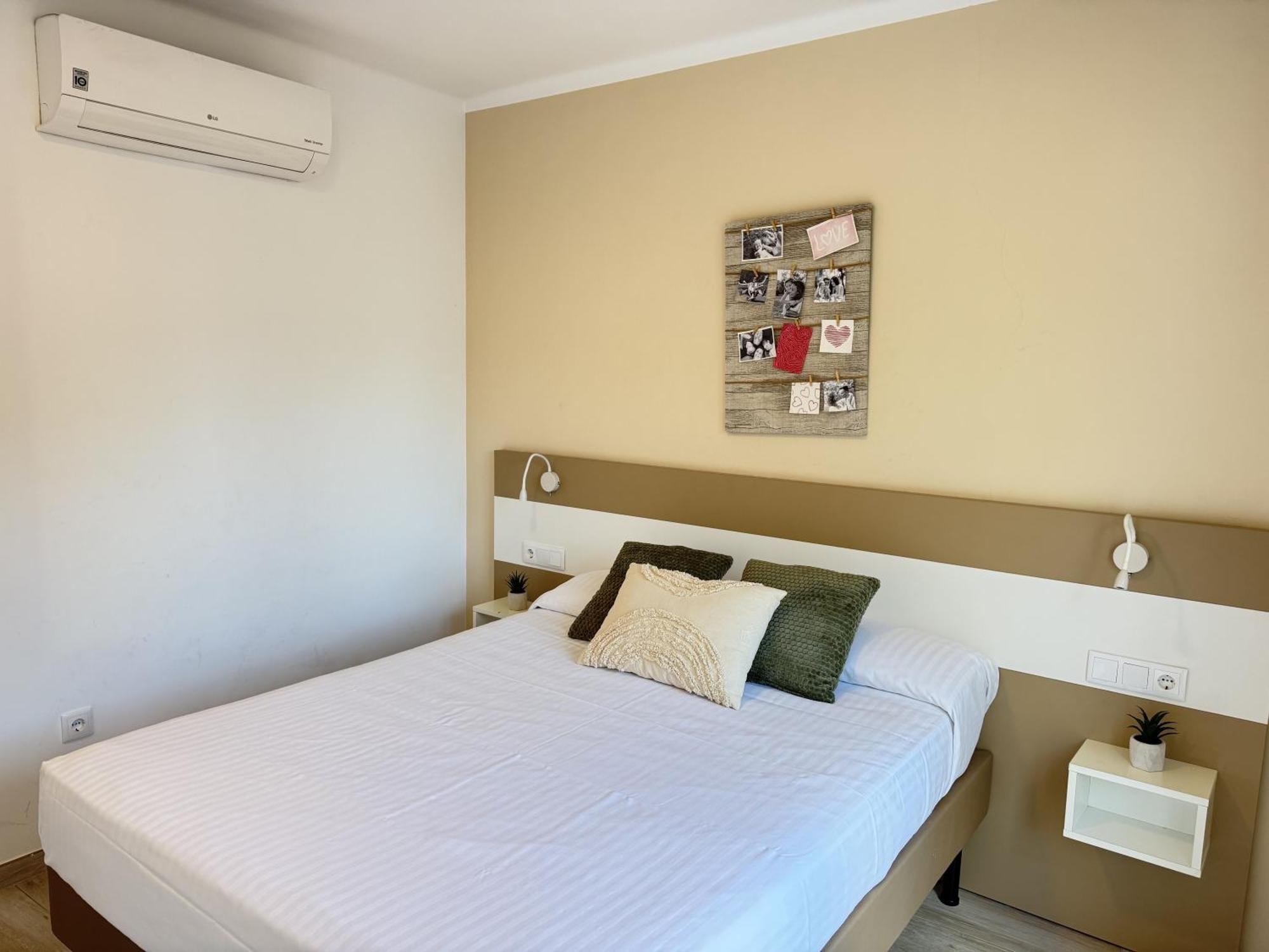 Agi Cosconilles Centro Apartment Roses Ngoại thất bức ảnh